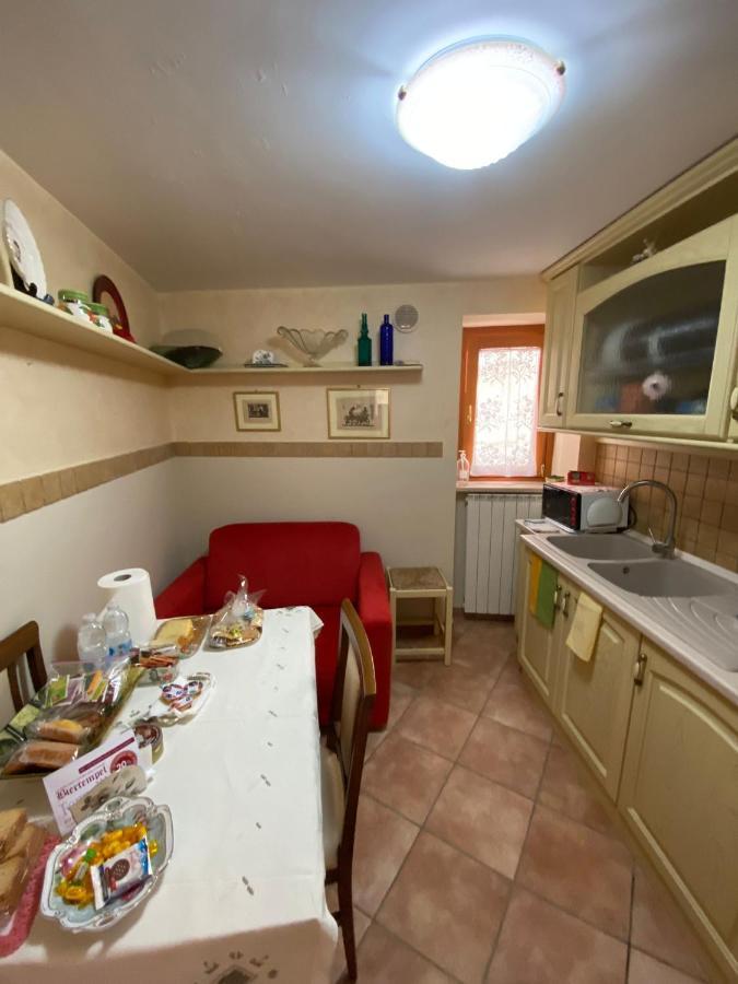 Antico Borgo Bed & Breakfast Fornelli Екстериор снимка